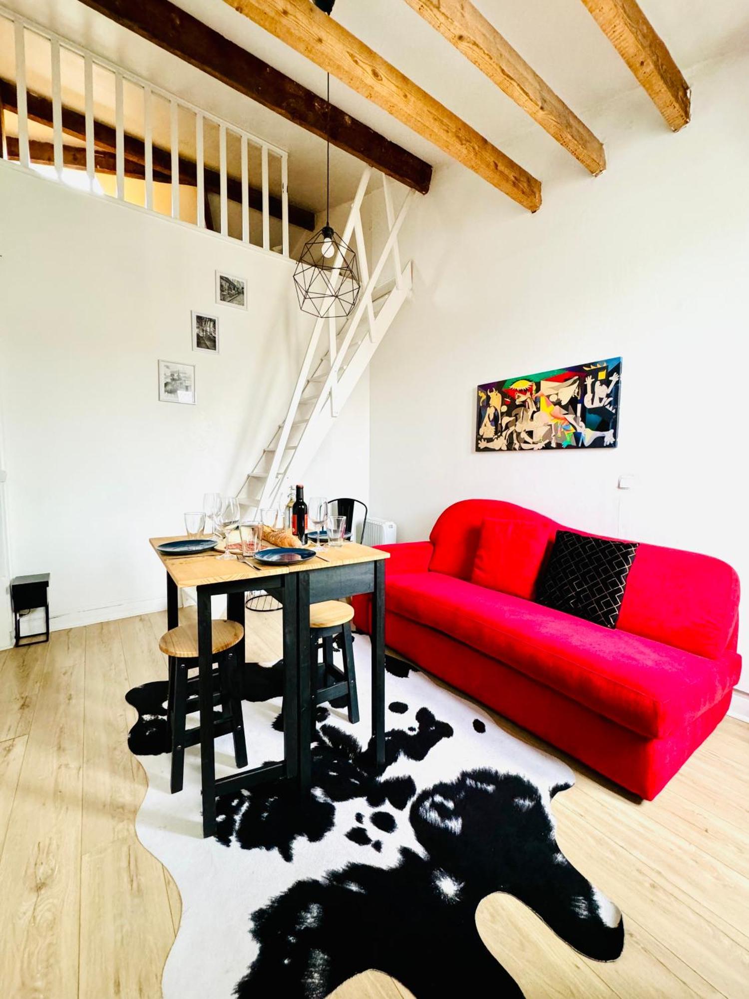 Apartment Direct Views Of Eiffel Tower & Sacre-Coeur From Mezzanine - 10 Mins To Paris Center Exterior photo